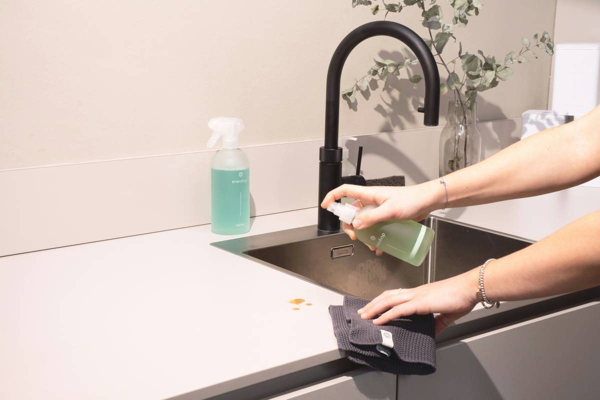 Why unigloves biodegradable gloves Are the Future of Eco-Conscious Cleaning